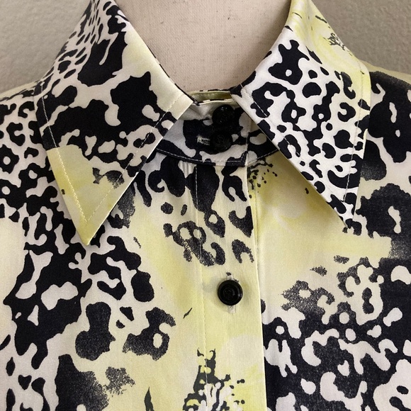 NWT - ST JOHN COLLECTION SILK BLOUSE SIZE 10 - Picture 2 of 3